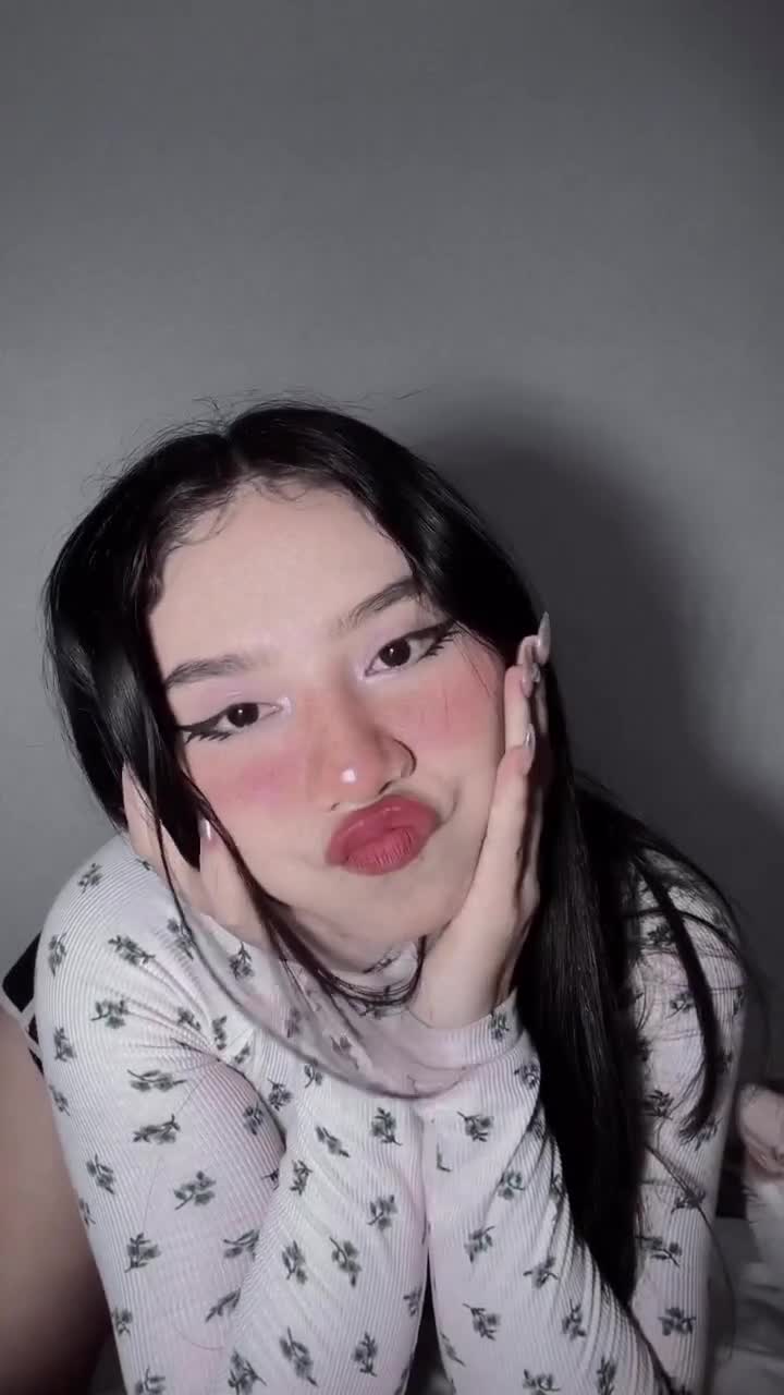 Jennn7w7!!! Hot tiktok girl sexy in new video