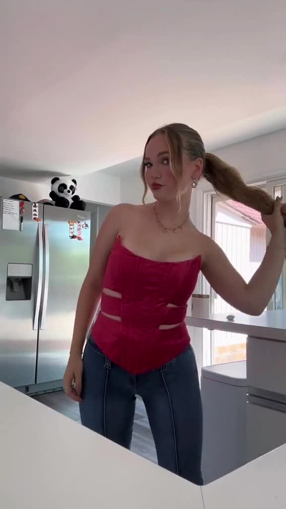 AlyssaMckay new vid-update…