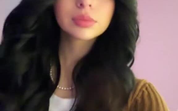Angela Aguilar – Hot tiktok girl so beauty in new video…