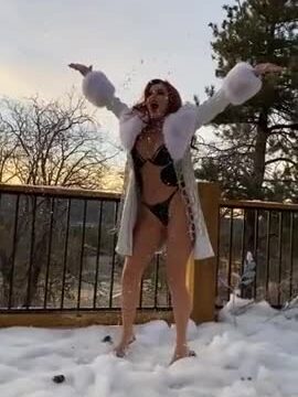 BellaThorne snow white…