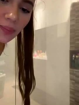 Cintia Cossio in bathroom