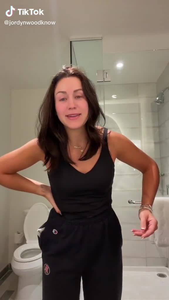 Jordyn woodruff in bathroom
