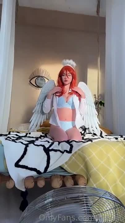 Fesch6 – Slutty angel…