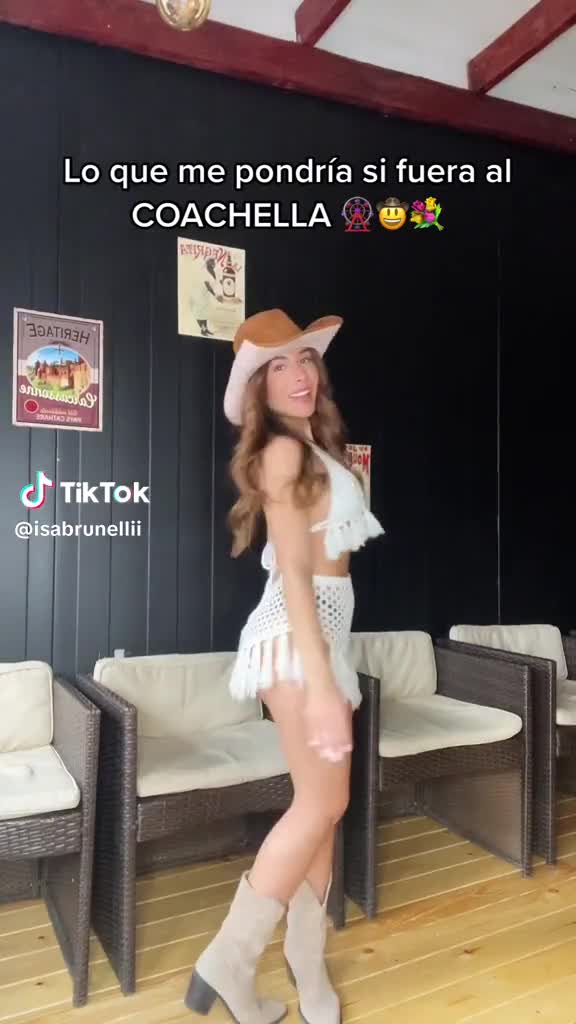Isa Brunelli slutty cowgirl…