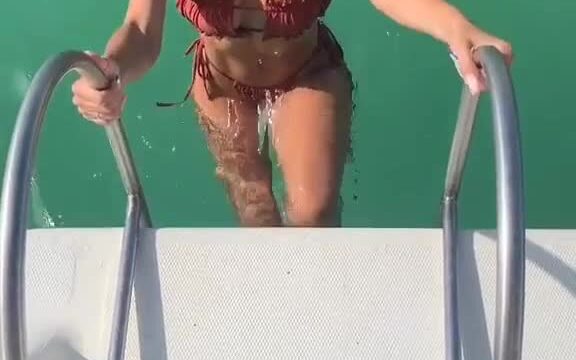 Kayla Richart hot sexy bikini…