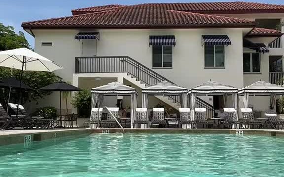 Katerinevz01!! Sexy with erotic body…