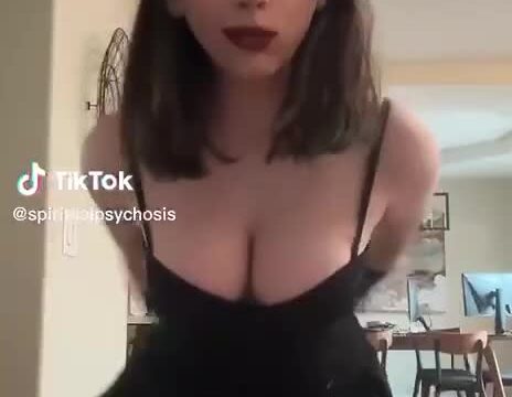 Luvly Ziah – Sexy with erotic body…
