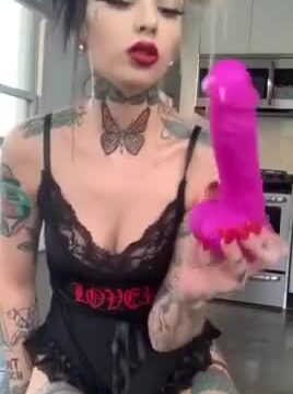 Taylor White play dildo