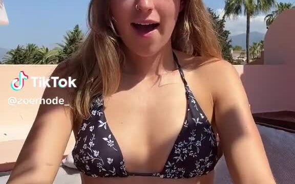 Zhoerhode!! Sexy with erotic body