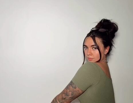 Abby Berner – Sexy with erotic body