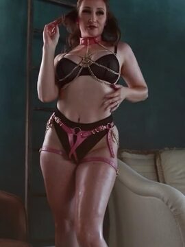 Holly Wolf – Sexy with erotic body
