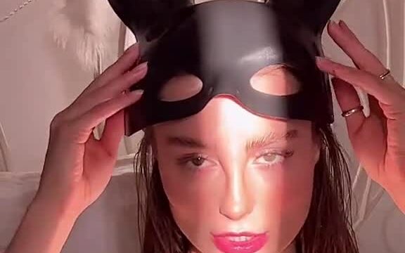 Lucajaro black cat