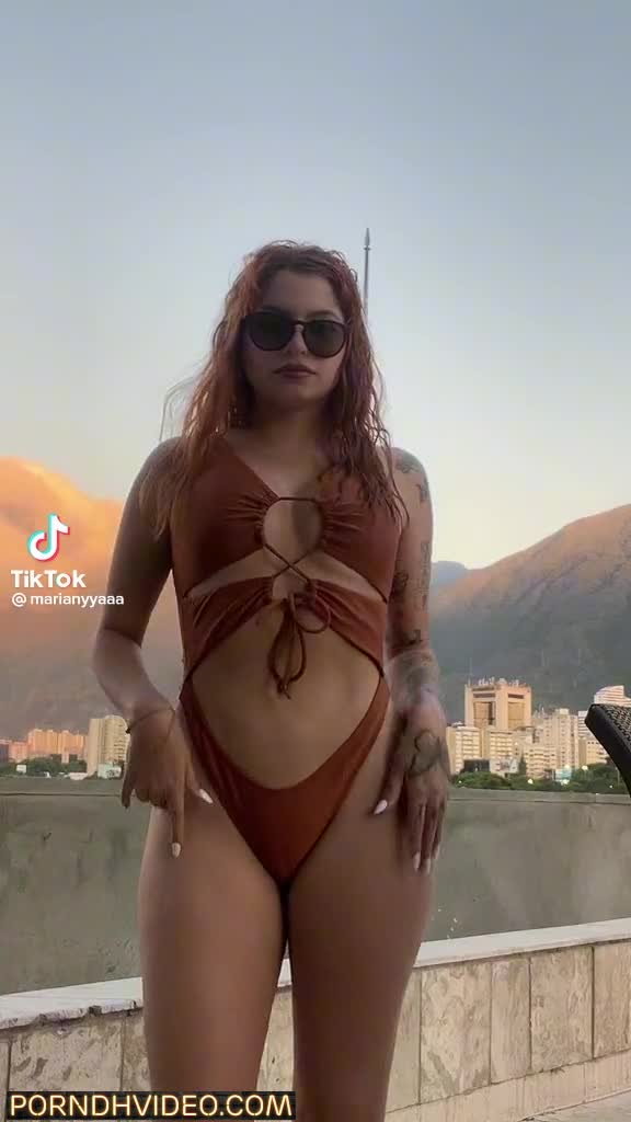 Marianyya nude show body sexy -video porn