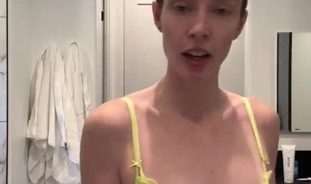 Erin Gilfoy nude show booty and tits sexy – new video