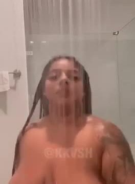 Kkvsh play dildo in bathroom