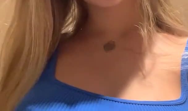 Laura Sommaruga nude big boobs in bedroom!!! So hot