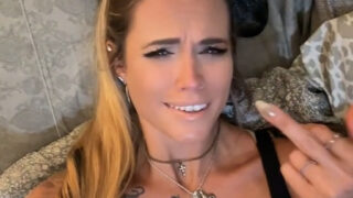 Sammyjo nude show tits sexy in the bedroom