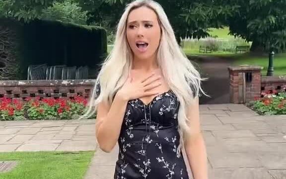 Ema louise!!! Nude show with erotic body – Viral video
