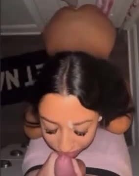 Sariixo BJ professional in bath!!! New sextape trending Onlyfans leaked