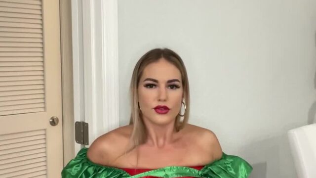 Stallionshit/Realitywithriss naked show big boobs in bedroom!!!