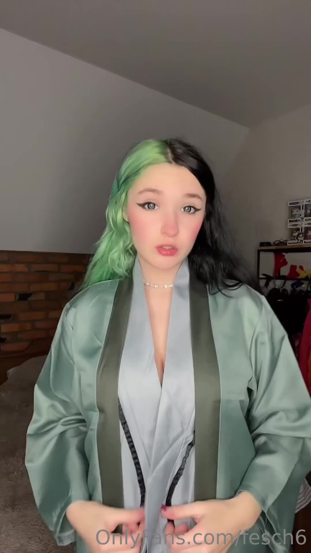 Fesch6 – Sexy with erotic body!!! So hot