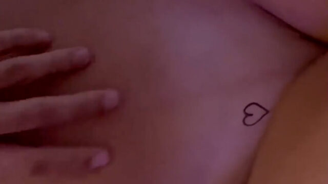 Scarlet Vas naked pussy play!!! Hot trending video leaked