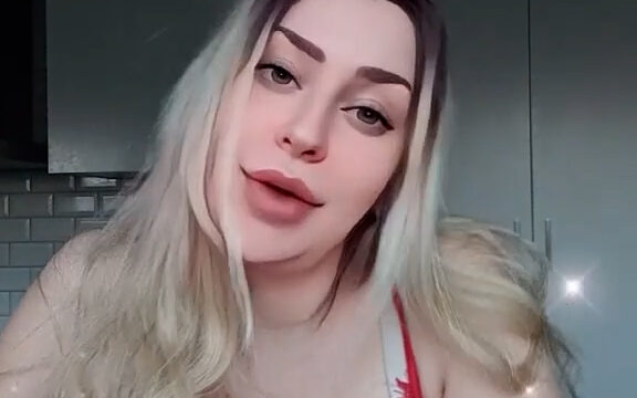 Snowmixy Onlyfans leak – Hot slutty babe