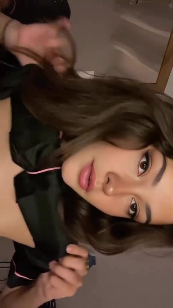 Alina Laporte Onlyfans Leaked – Naked Show Nipple Pink !
